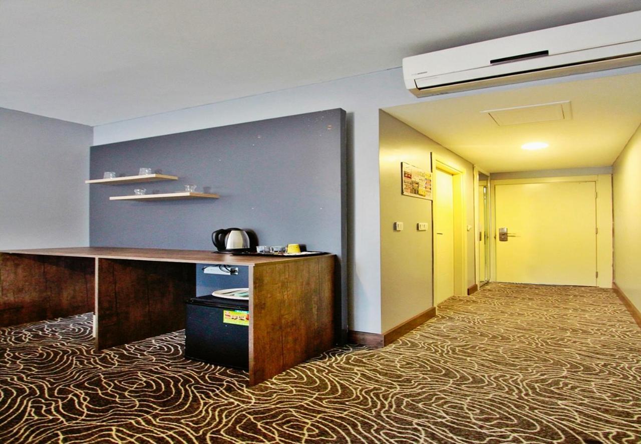 Red House Vip Apartmant Suites Стамбул Экстерьер фото